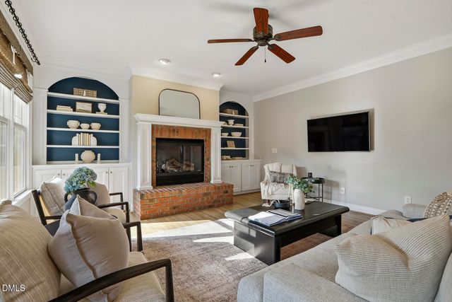 3124 Briar Stream Run, Raleigh, NC 27612