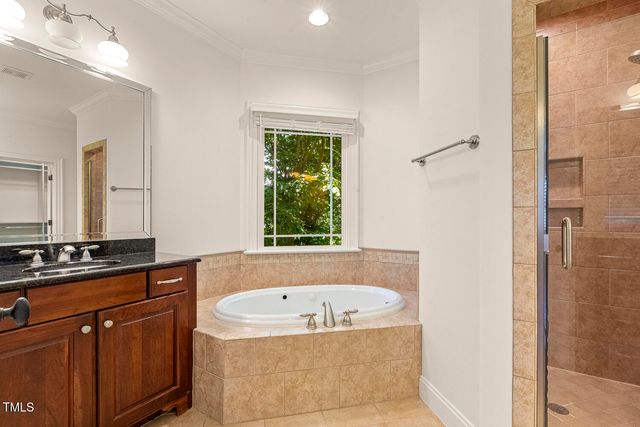 3124 Briar Stream Run, Raleigh, NC 27612