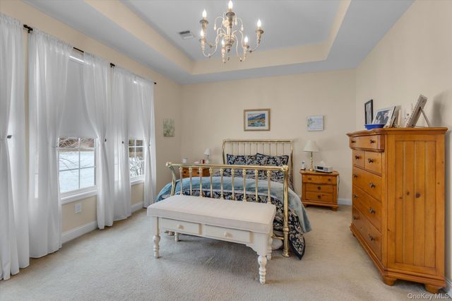 390 Stonecrop Road, Aquebogue, NY 11931