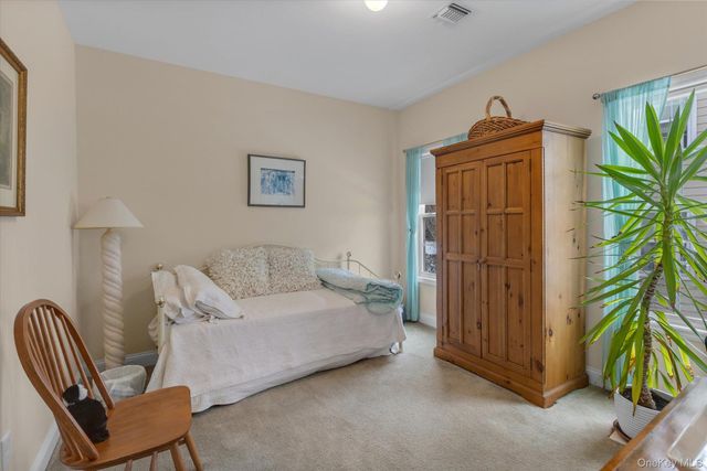 390 Stonecrop Road, Aquebogue, NY 11931