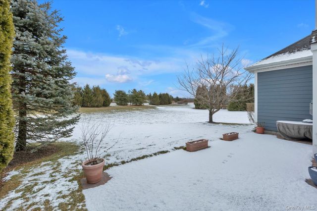 390 Stonecrop Road, Aquebogue, NY 11931