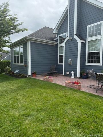 390 Stonecrop Road, Aquebogue, NY 11931