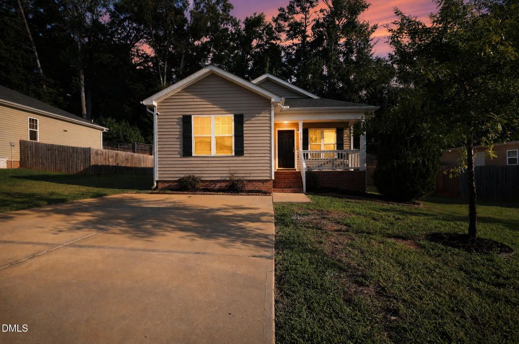 118 Volunteer Street, Garner, NC 27529