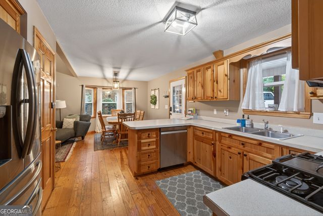 697 Zeppelin Strasse, Helen, GA 30545