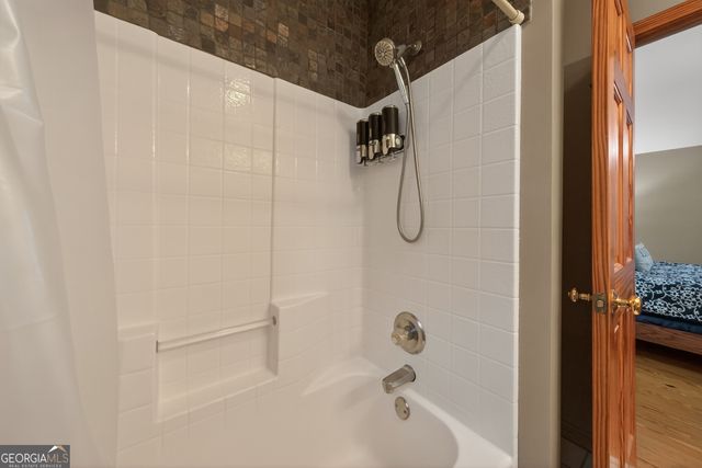 697 Zeppelin Strasse, Helen, GA 30545