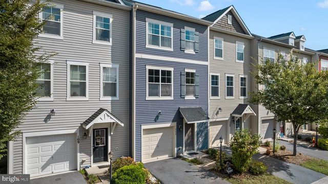 111 ROTUNDA DR, Stephenson, VA 22656