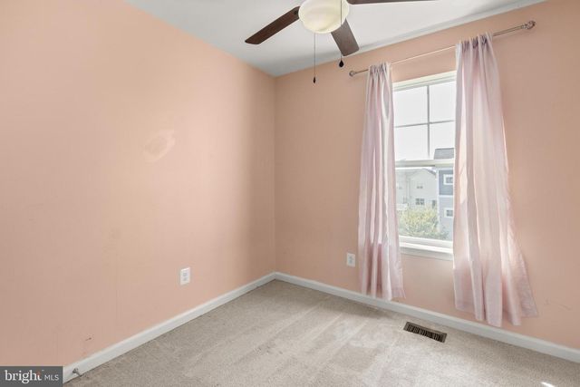 111 ROTUNDA DR, Stephenson, VA 22656