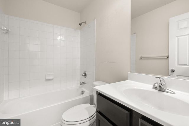 111 ROTUNDA DR, Stephenson, VA 22656