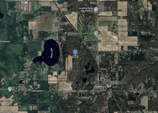 16299 Williams Woods, Gowen, MI 49326