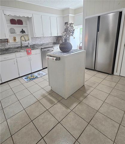 1749 Oaklawn, Harrison, AR 72601