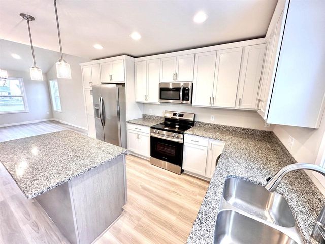 309 Orchid Avenue, Stoughton, WI 53589