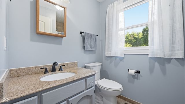 7608 W Mockingbird Court, Fairland, IN 46126