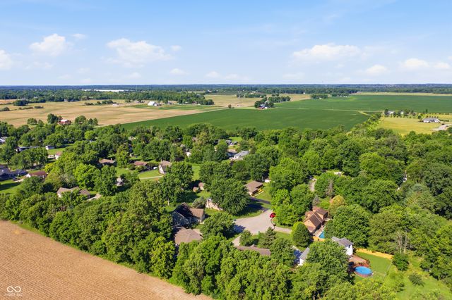 7608 W Mockingbird Court, Fairland, IN 46126