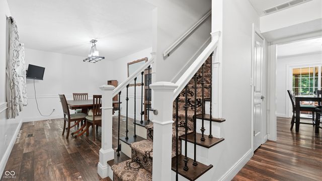 7608 W Mockingbird Court, Fairland, IN 46126
