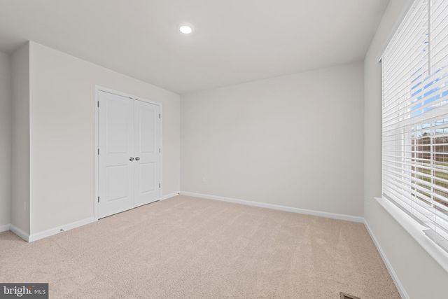 8120 CYPRESS POINT DR, Rosedale, MD 21237