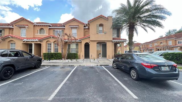 5215 PARADISE CAY CIRCLE, Kissimmee, FL 34746