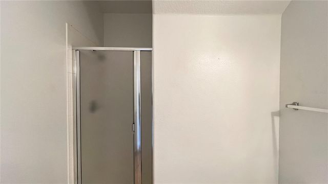 5215 PARADISE CAY CIRCLE, Kissimmee, FL 34746