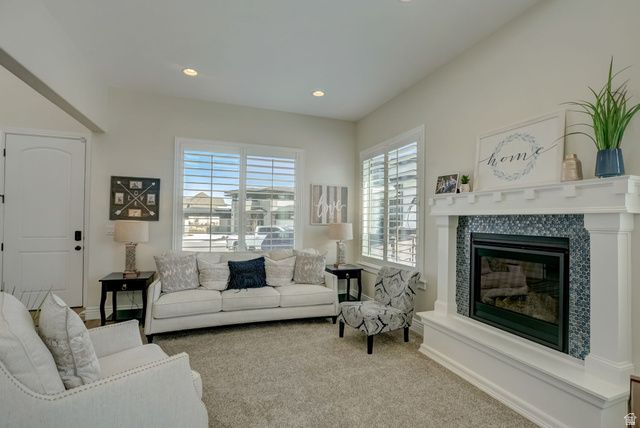 10676 S URBAN RIDGE CV, South Jordan, UT 84095