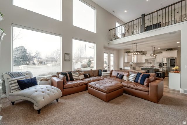 10676 S URBAN RIDGE CV, South Jordan, UT 84095