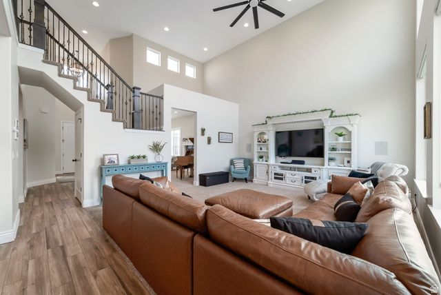 10676 S URBAN RIDGE CV, South Jordan, UT 84095