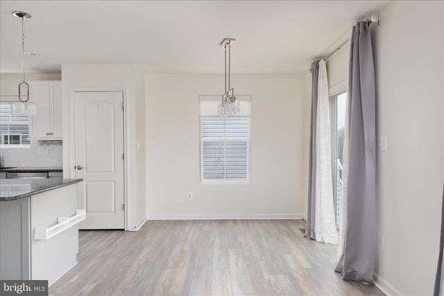 250 STAGER AVE, Falling Waters, WV 25419