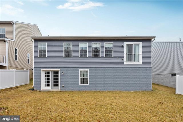 250 STAGER AVE, Falling Waters, WV 25419