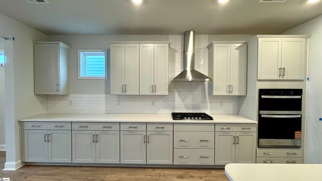 725 Beautyberry Way, Seneca, SC 29678