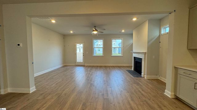 725 Beautyberry Way, Seneca, SC 29678