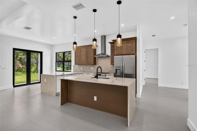 18420 JEFFERSON AVENUE, Port Charlotte, FL 33954