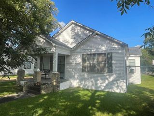 1017 7th Street, Rosenberg, TX 77471