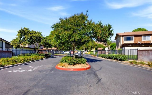 2174 Aspenwood Court, San Bernardino, CA 92404