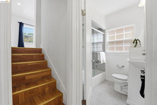 2006 14Th Ave, Oakland, CA 94606