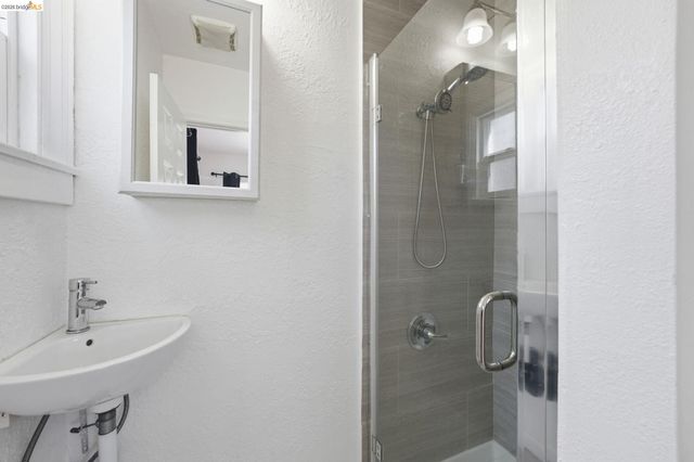 2006 14Th Ave, Oakland, CA 94606