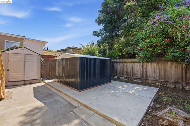 2006 14Th Ave, Oakland, CA 94606