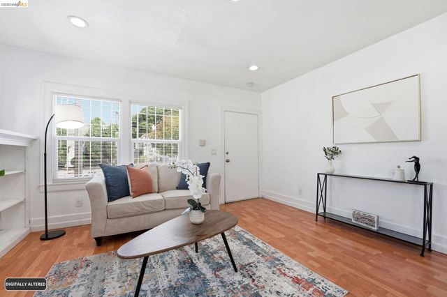 2006 14Th Ave, Oakland, CA 94606