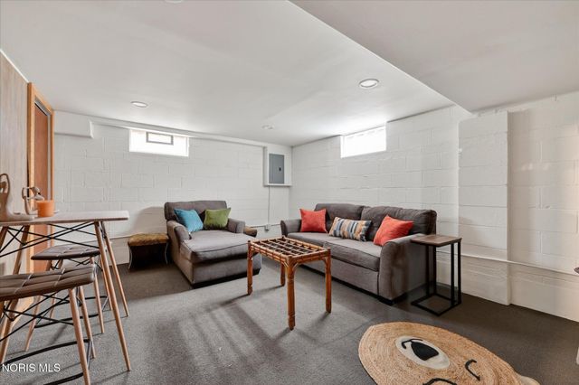 3656 Anderson Parkway, Toledo, OH 43613