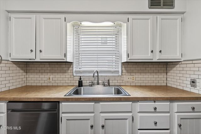 3656 Anderson Parkway, Toledo, OH 43613