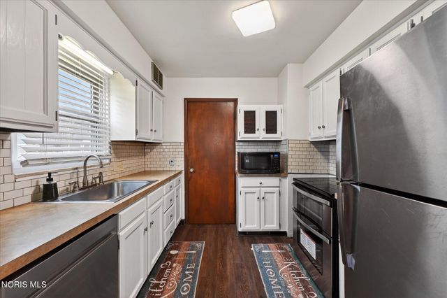 3656 Anderson Parkway, Toledo, OH 43613