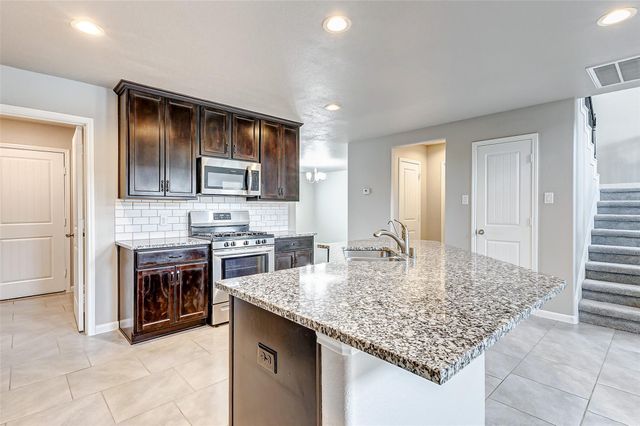 9011 Downing Street, Richmond, TX 77469