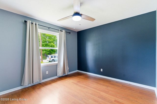 8505 Moody Rd, Louisville, KY 40219