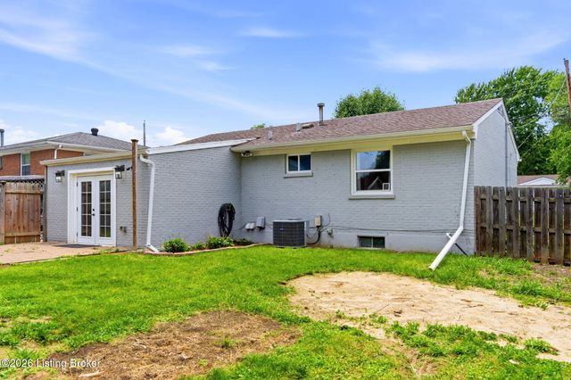 8505 Moody Rd, Louisville, KY 40219