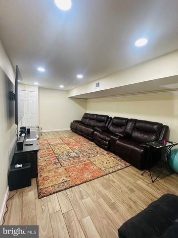 30 BRIDGEPORT CIR, Stafford, VA 22554