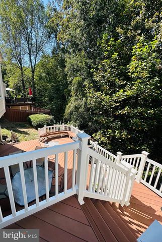 30 BRIDGEPORT CIR, Stafford, VA 22554