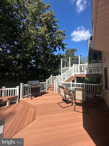 30 BRIDGEPORT CIR, Stafford, VA 22554