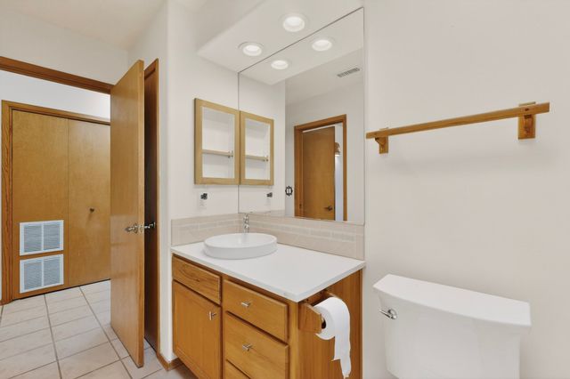 7 Bonito Court, Santa Fe, NM 87508