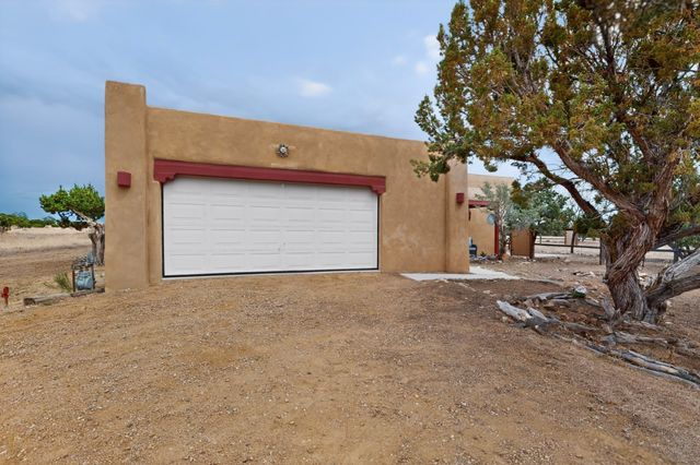 7 Bonito Court, Santa Fe, NM 87508