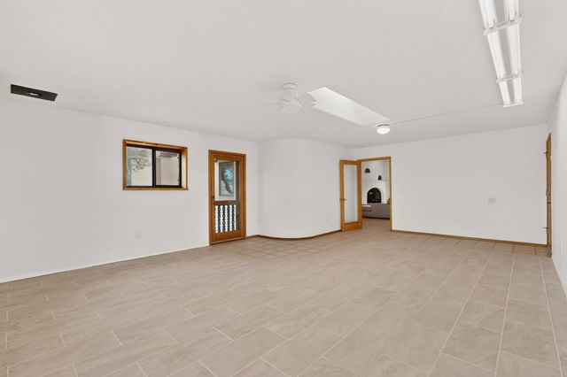 7 Bonito Court, Santa Fe, NM 87508
