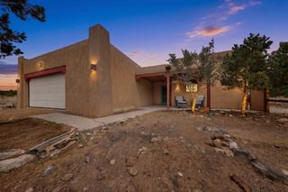 7 Bonito Court, Santa Fe, NM 87508