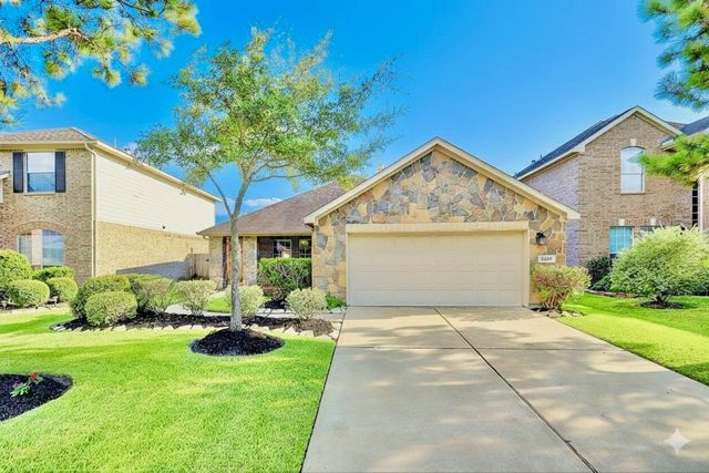 24919 Lakecrest Manor Drive, Katy, TX 77493