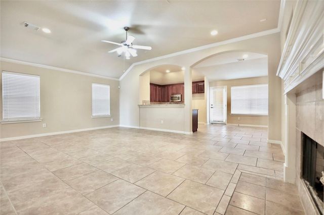 24919 Lakecrest Manor Drive, Katy, TX 77493